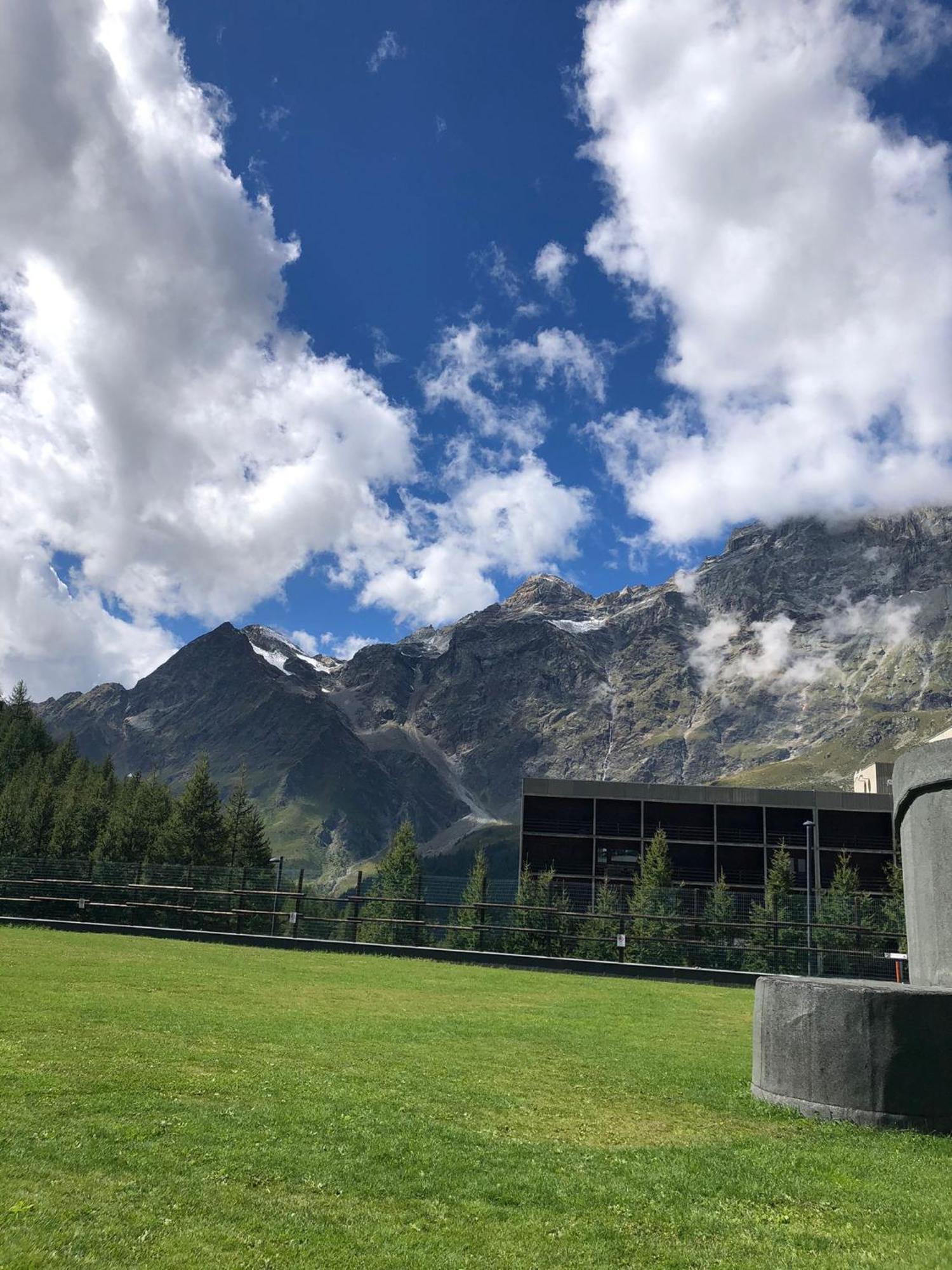 Cervinia - Matterhorn Apartments Breuil-Cervinia Exterior foto